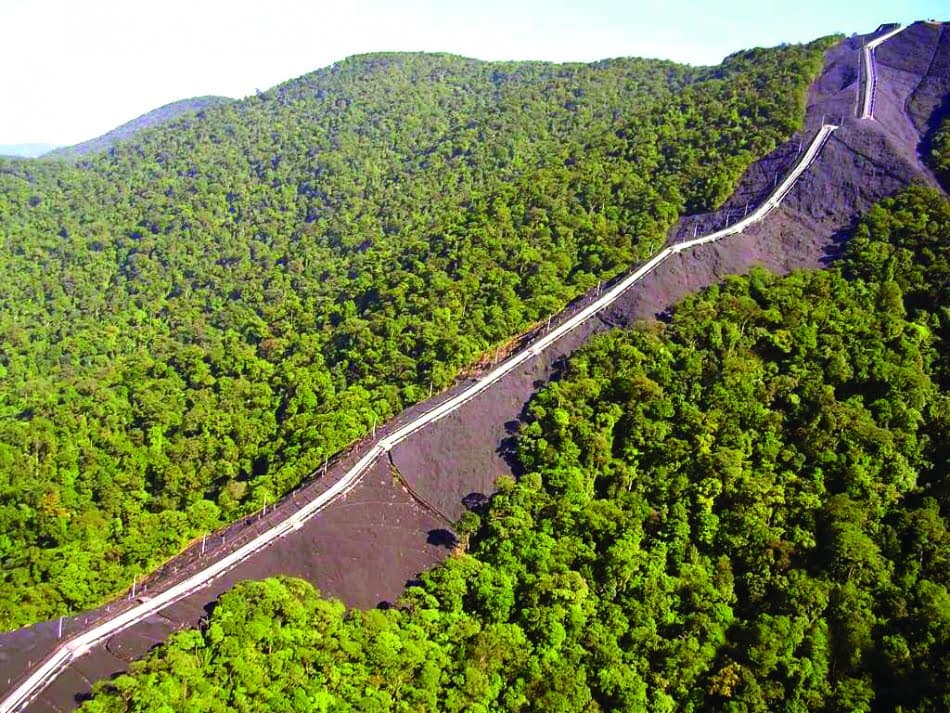 Monitoramento em faixas de dutos na Serra do Mar